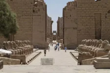 karnak tapınagi 2-.webp